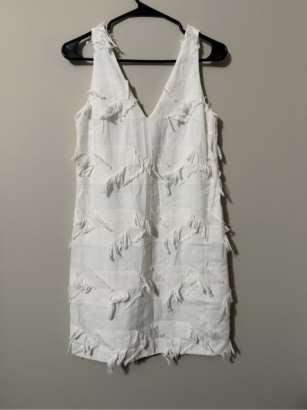 Maeve Anthropologie White Fringe Textured Shift Sleeveless V-Neck Dress Size 0